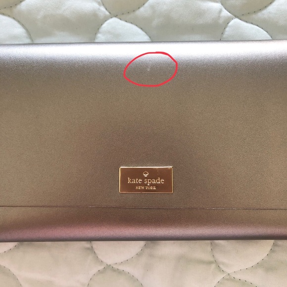 Kate Spade Wallet, like new condition - Picture 4 of 8